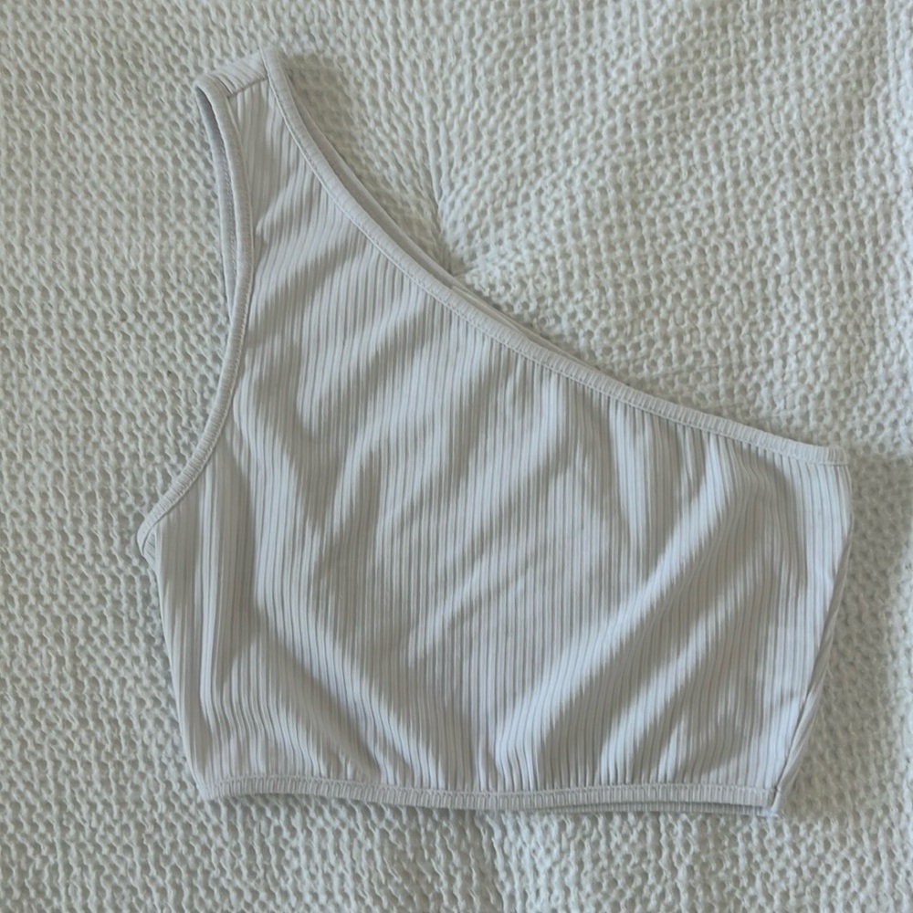 Superdown Ellie One Shoulder Top